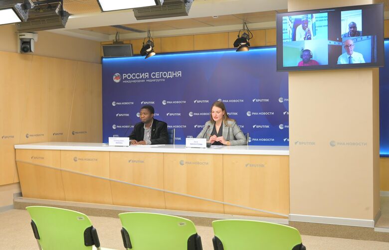 Видеомост со странами Африки о деколонизации журналистики  Видеомост со странами Африки о деколонизации журналистики  - «Россия сегодня», 780, 29.10.2025