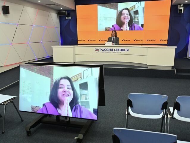 Студенты из университета Шарда узнали о плюсах и минусах ИИ в медиа - «Россия сегодня», 640, 07.11.2025