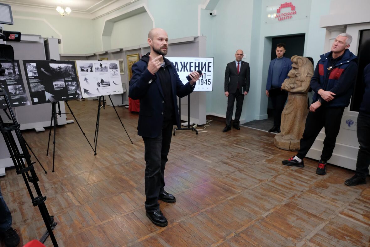 Военный корреспондент РИА Новости Андрей Казаков. - «Россия сегодня», 1180, 18.11.2025