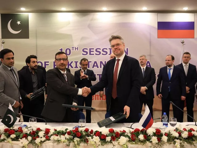 Подписание соглашение о сотрудничестве между Sputnik и APP  - «Россия сегодня», 640, 27.11.2025