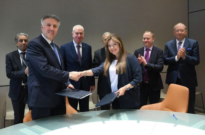 Sputnik и Телерадиовещательная компания Палестины заключили меморандум о сотрудничестве Sputnik и Телерадиовещательная компания Палестины заключили меморандум о сотрудничестве - «Россия сегодня», 780, 22.01.2026