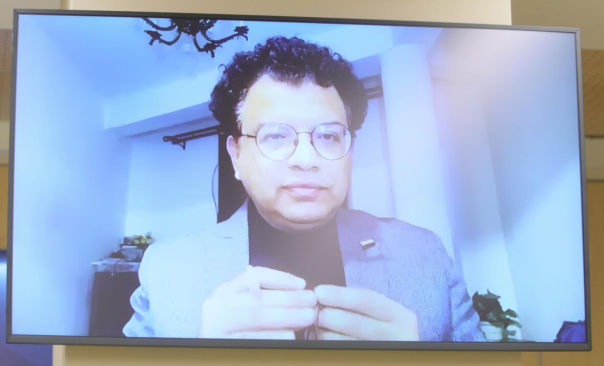 Директор Азиатского центра исследований и перевода Ахмед Мустафа - «Россия сегодня», 1180, 01.04.2026